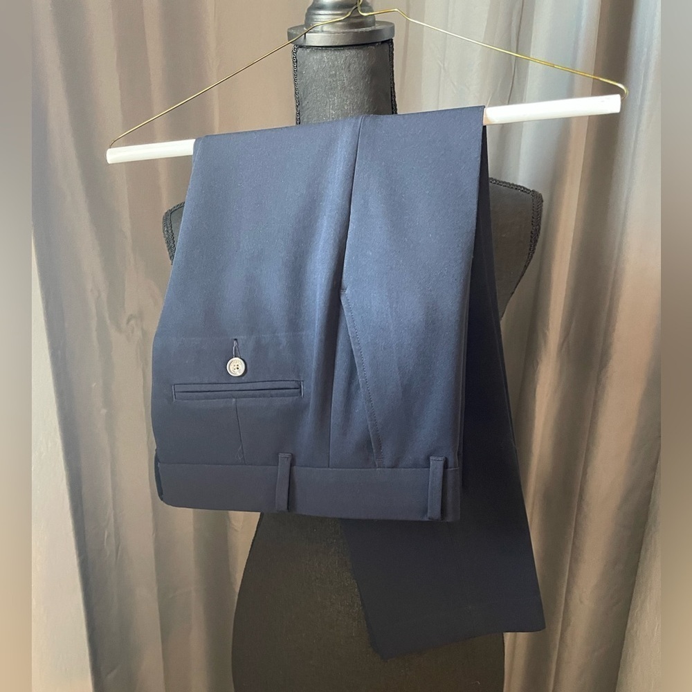 174. Tommy Hilfiger Boys Dress Pants, Size 8, Navy Blue, Worn once